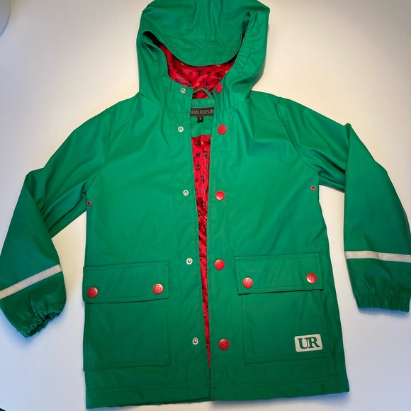 Waterproof Green Raincoat - Picture 1 of 7